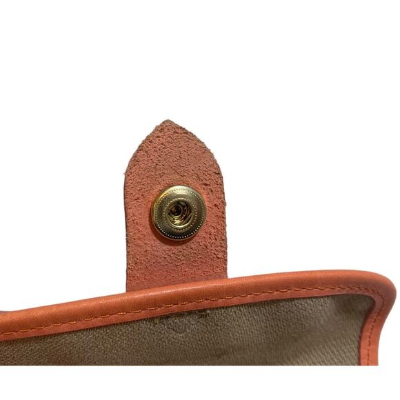 Dooney And Bourke Wristlet Orange Rust Wallet Signature Logo Cream Strap - Picture 6 of 11